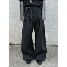 Load image into Gallery viewer, 50% wool "cloud pleated" streamer pleated loose wide-leg pants
