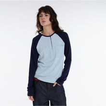 Lade das Bild in den Galerie-Viewer, Henley Raglan Long Sleeve Shirt, Casual Basic Pullover for Men Women
