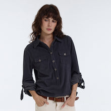 Cargar imagen en el visor de la galería, TZ KILLER Textured Stripe Long Sleeve Shirt, Adjustable Two-Tone Unisex Streetwear Top
