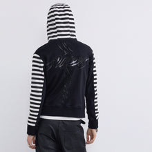 Lade das Bild in den Galerie-Viewer, TZ killer Black White Striped Hooded Jacket, Long Sleeve Casual Unisex Sweatshirt
