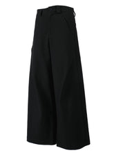 Load image into Gallery viewer, Pleats Silhouette Wideleg Pants
